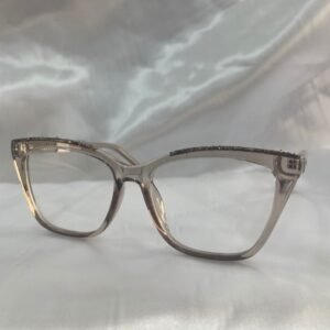 Armação transparente de acetato- otica guria bonita