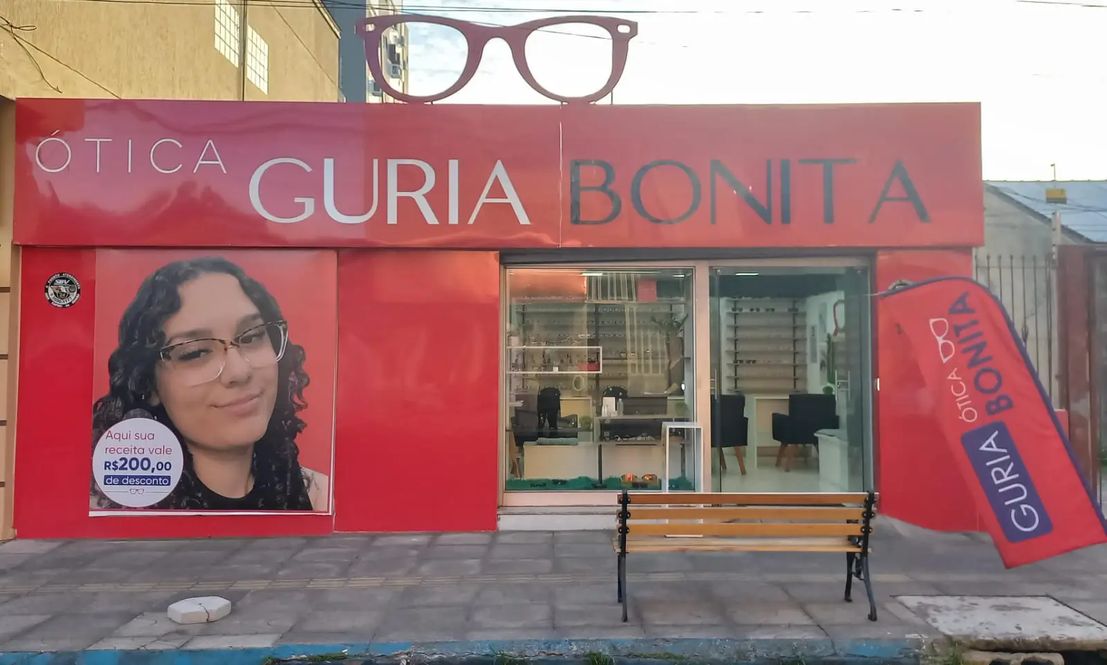 Fachada da Óptica Guria Bonita em Sapucaia do Sul